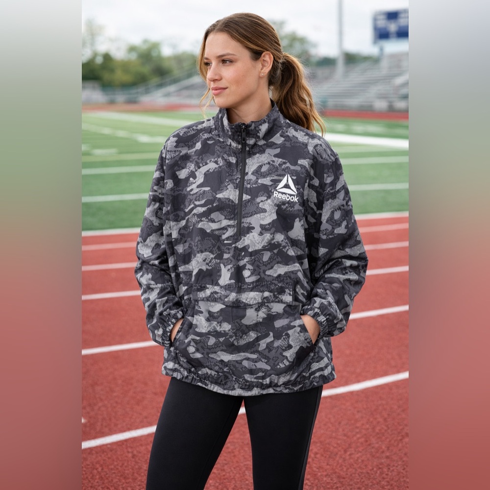 Unisex Reebok Camo Windbreaker Pullover Jacket – Lightweight Athletic Outerwear